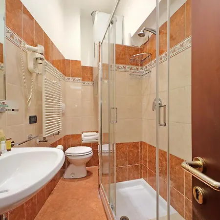 ゲストハウス ドムス マッジョーレ