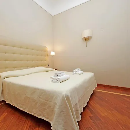 ゲストハウス ドムス マッジョーレ ローマ