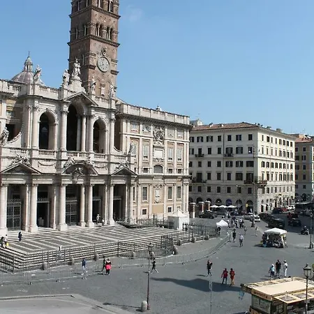 ドムス マッジョーレ ゲストハウス ローマ