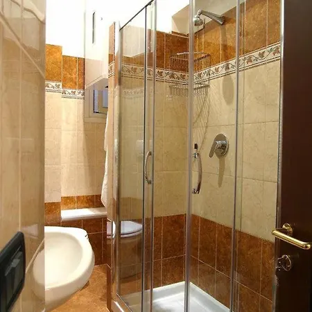 ドムス マッジョーレ ゲストハウス ローマ