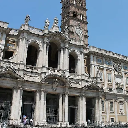 Domus Maggiore بيت ضيافة *
